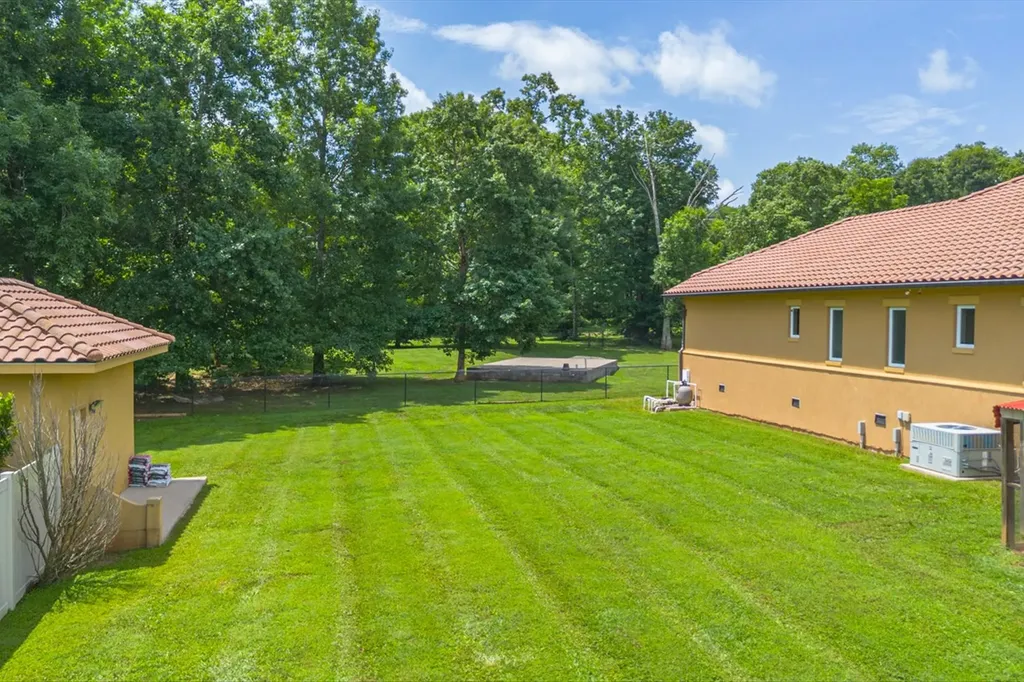 1839 Highway 99 Chapel Hill TN 37034