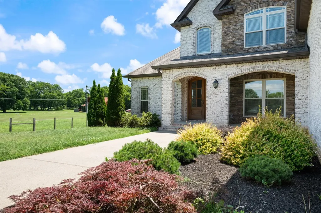 2934 Stewart Creek Road Murfreesboro TN 37129