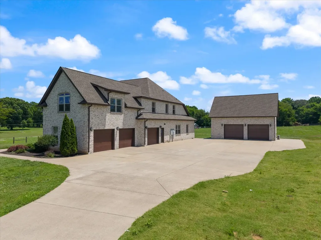 2934 Stewart Creek Road Murfreesboro TN 37129