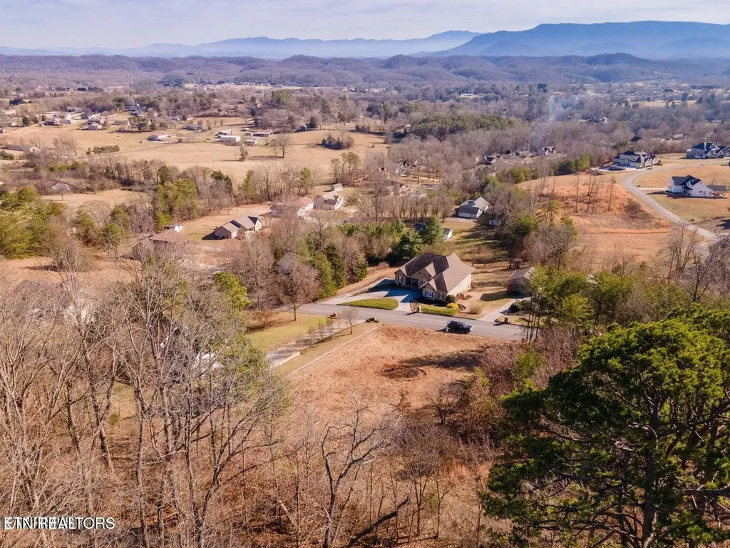 34 Pioneer Drive Seymour TN 37865