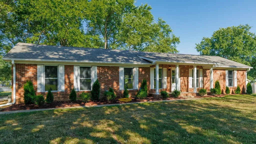 548 Hillside Lane Gallatin TN 37066