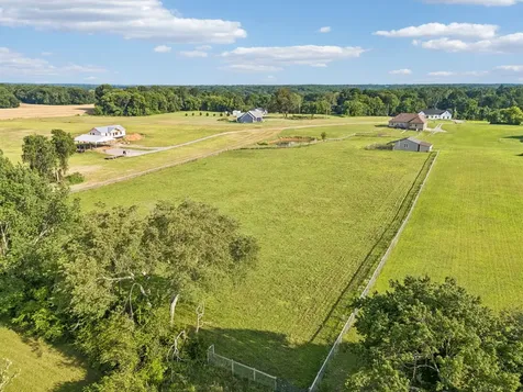 1088 Atkins Road Extension Cedar Hill TN 37032