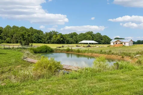 1088 Atkins Road Extension Cedar Hill TN 37032