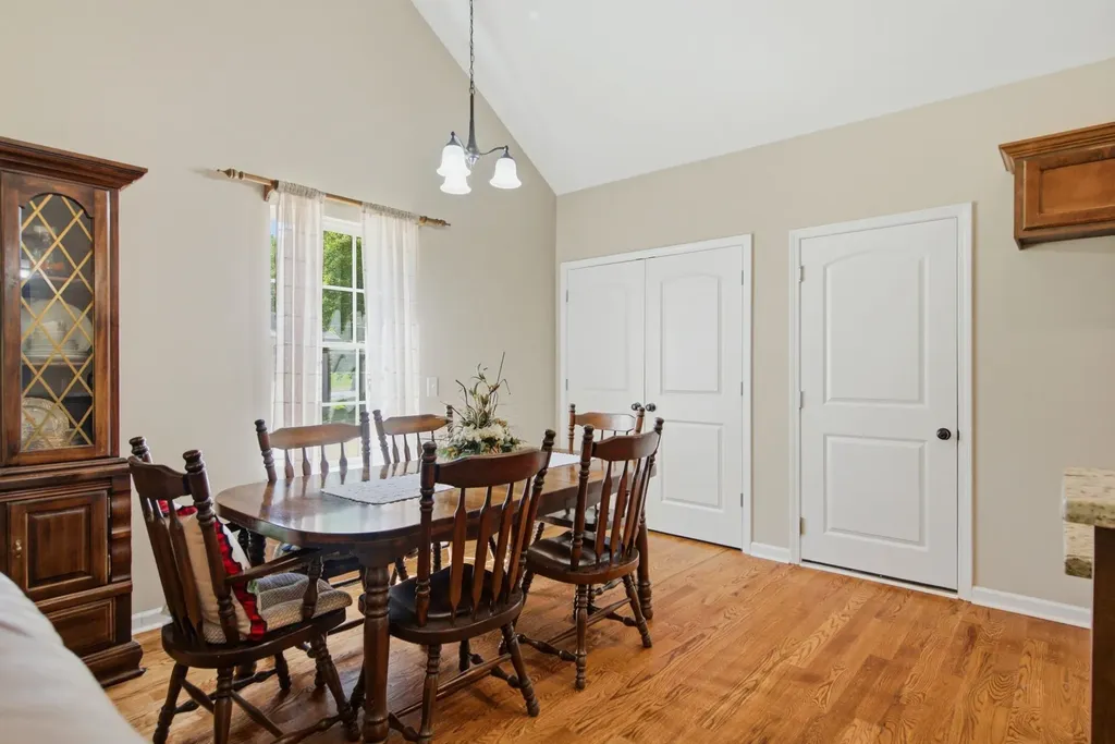 4423 Taylor Road Springfield TN 37172