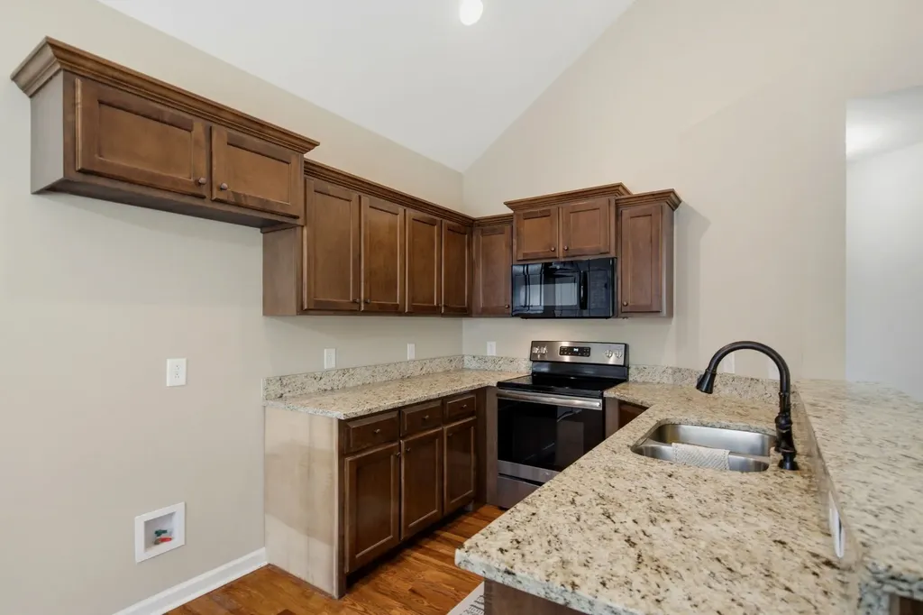 4423 Taylor Road Springfield TN 37172