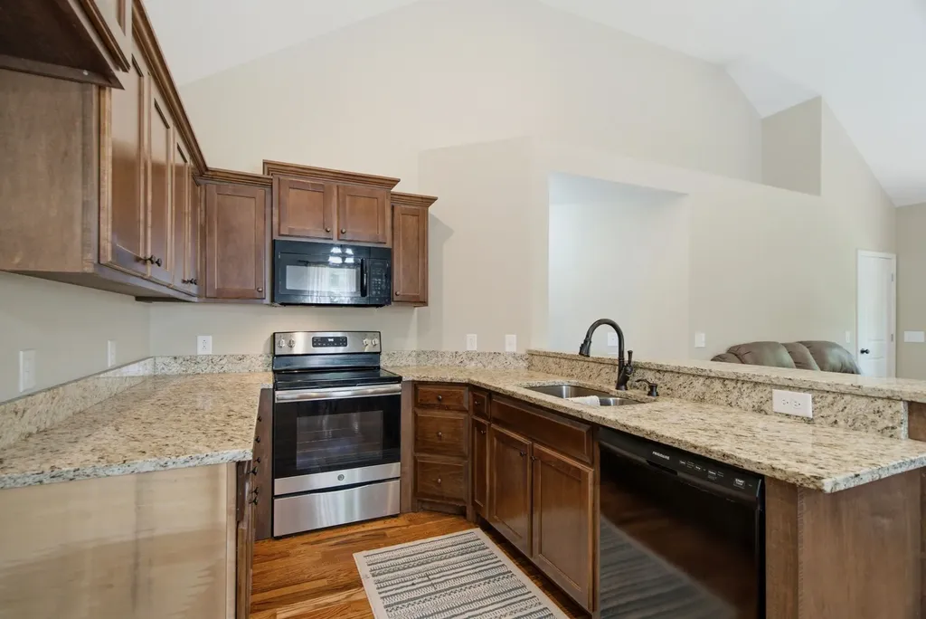 4423 Taylor Road Springfield TN 37172