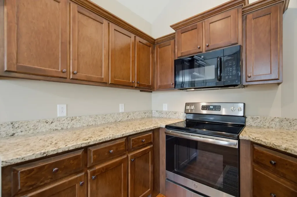 4423 Taylor Road Springfield TN 37172