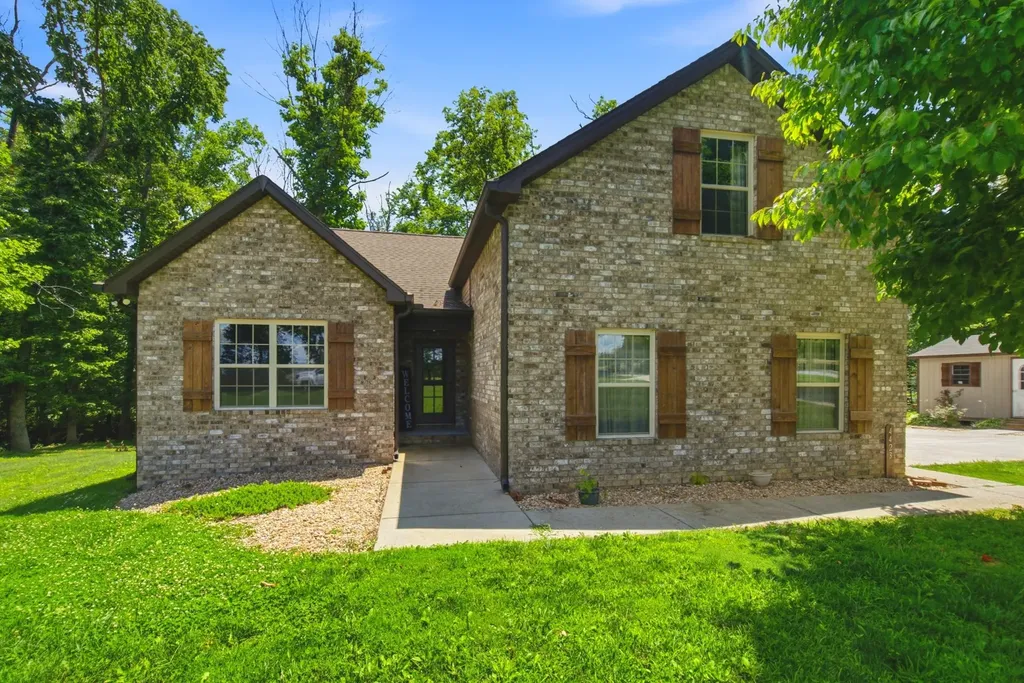4423 Taylor Road Springfield TN 37172