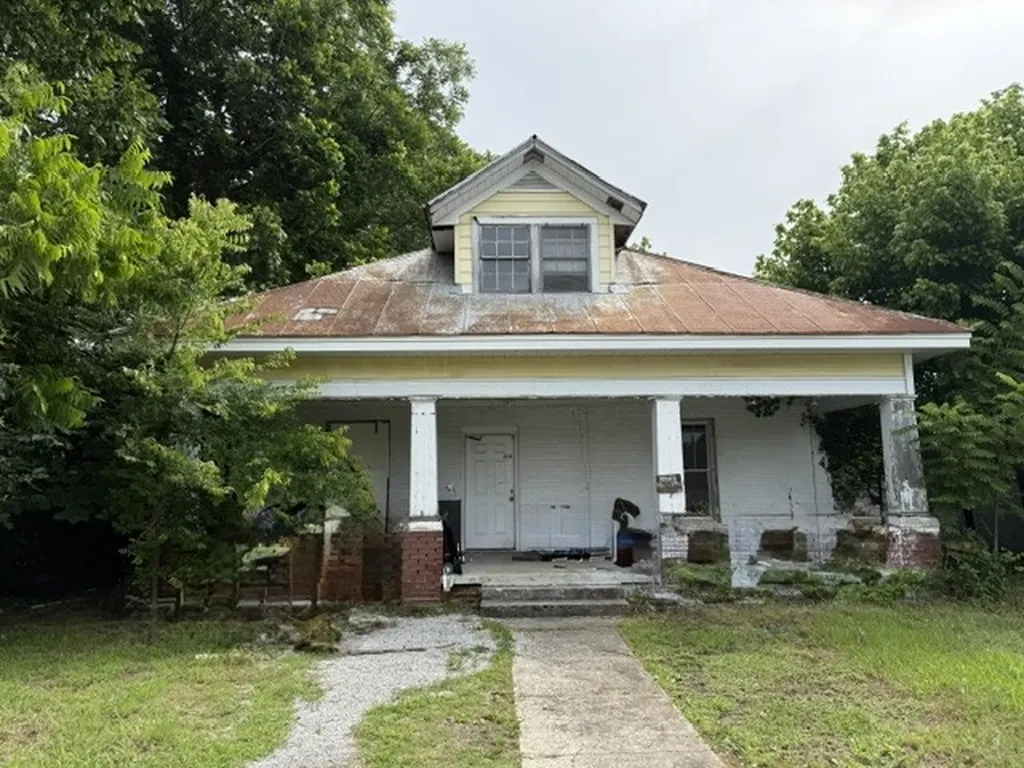 301 E Lincoln Street Tullahoma TN 37388