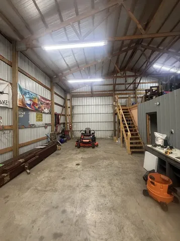 2165 Petty Road Charlotte TN 37036