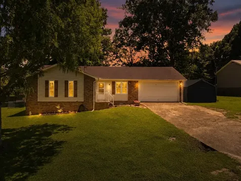 155 Penny Lane Jackson TN 38301