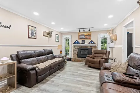 155 Penny Lane Jackson TN 38301