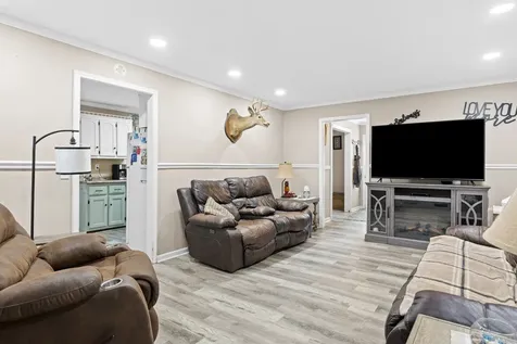 155 Penny Lane Jackson TN 38301