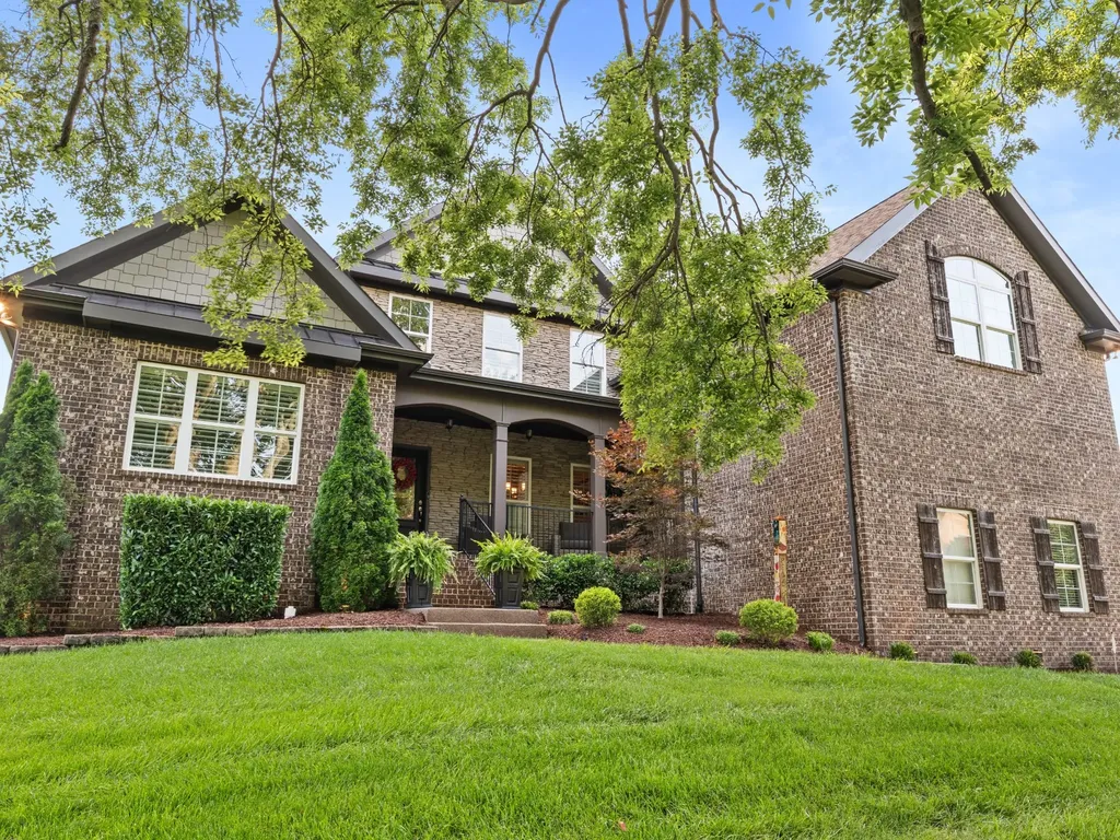 408 Glenway Cove Lebanon TN 37087
