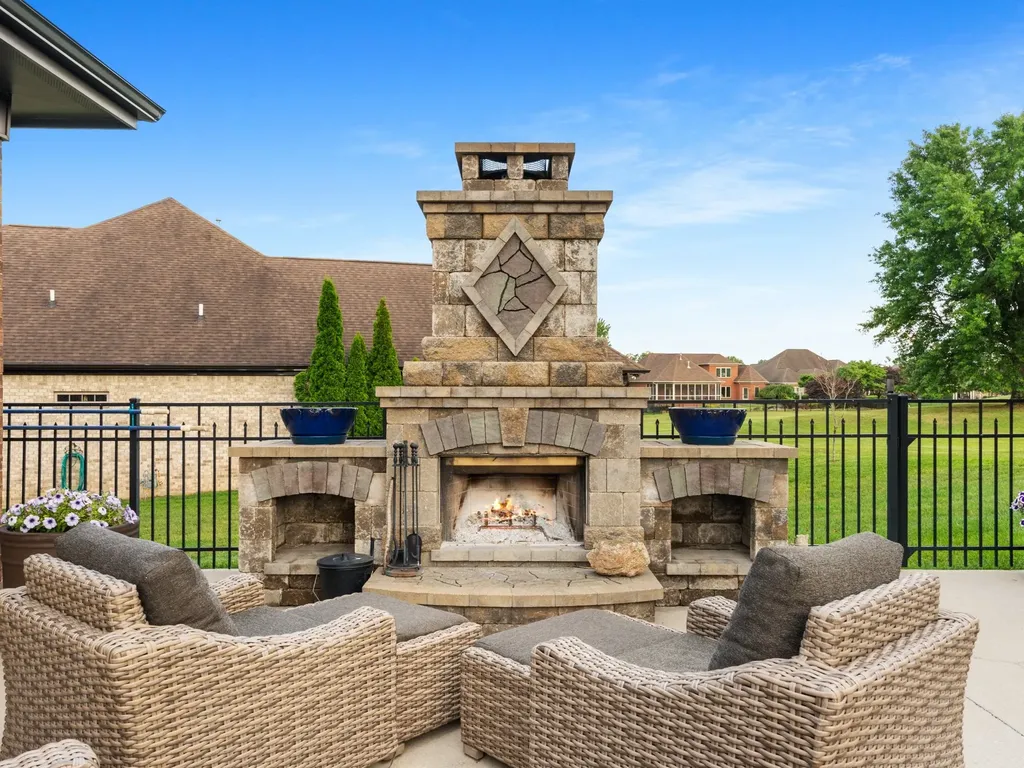 408 Glenway Cove Lebanon TN 37087