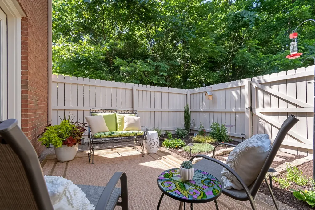 328 Westfield Drive Nashville TN 37221