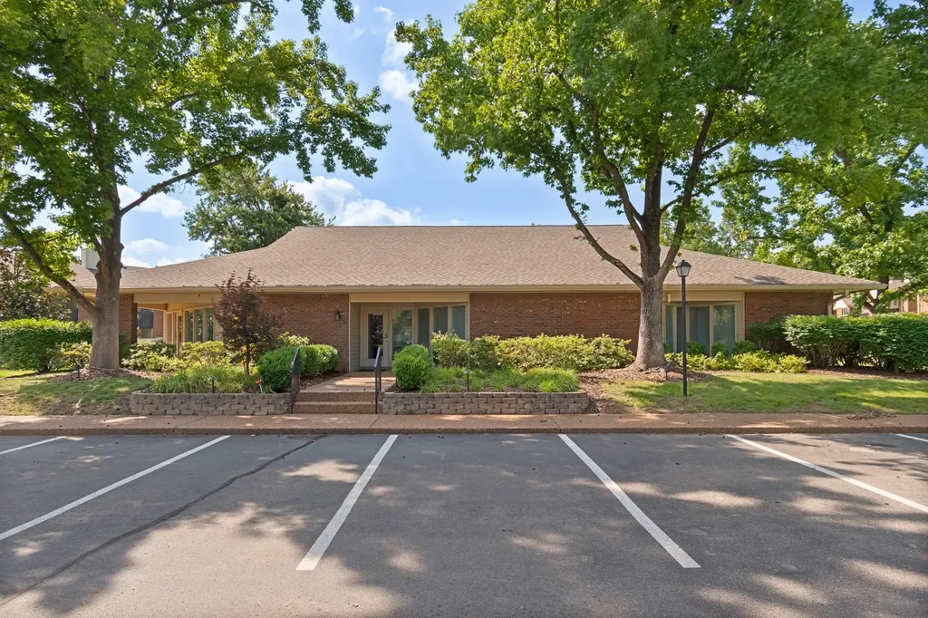 328 Westfield Drive Nashville TN 37221