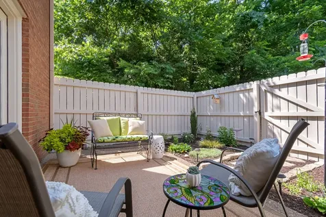 328 Westfield Drive Nashville TN 37221