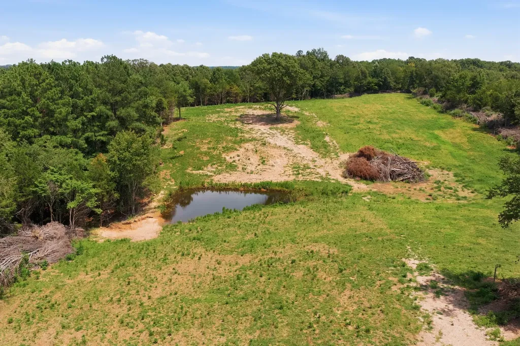 1261 Highway 48, S Dickson TN 37055