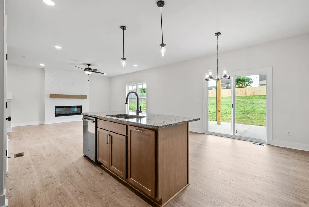 1721 Autumnwood Boulevard Clarksville TN 37042