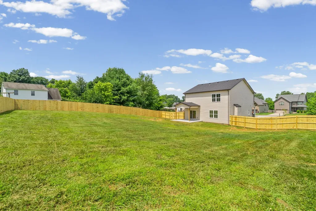 1721 Autumnwood Boulevard Clarksville TN 37042