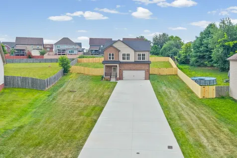 1721 Autumnwood Boulevard Clarksville TN 37042