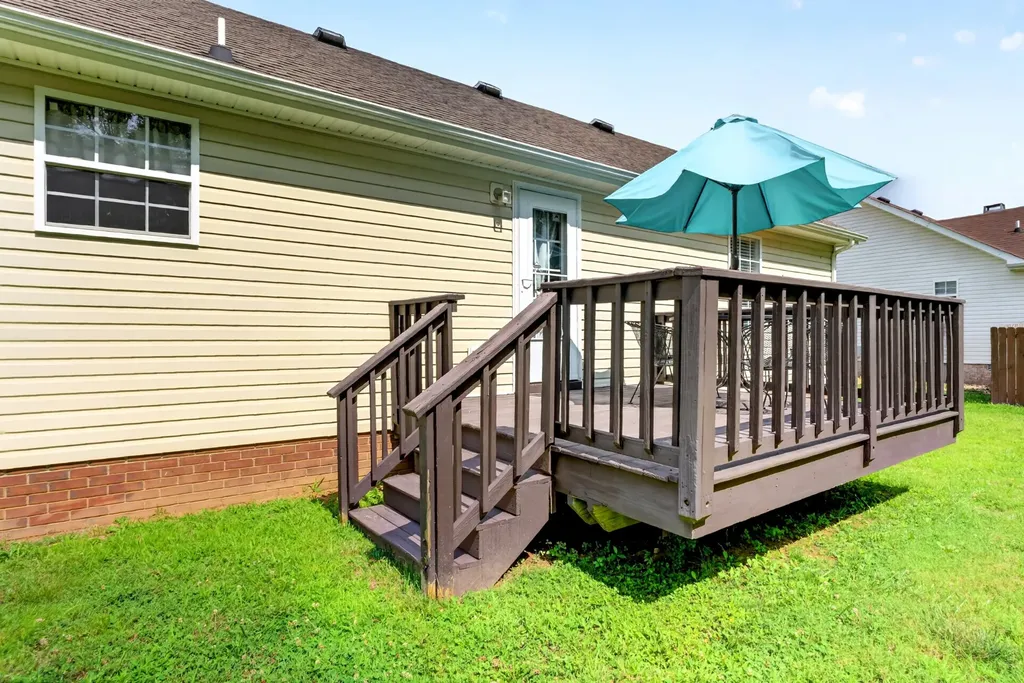 3856 Benjamin Drive Clarksville TN 37040
