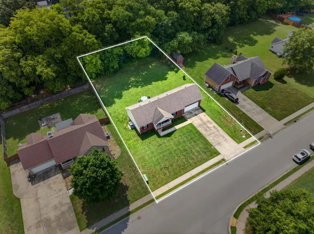3856 Benjamin Drive Clarksville TN 37040