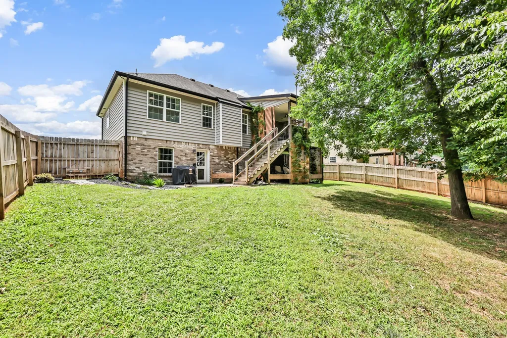 777 Banister Drive Clarksville TN 37042