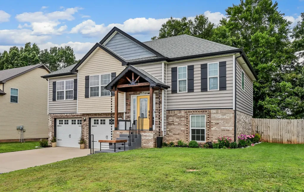 777 Banister Drive Clarksville TN 37042