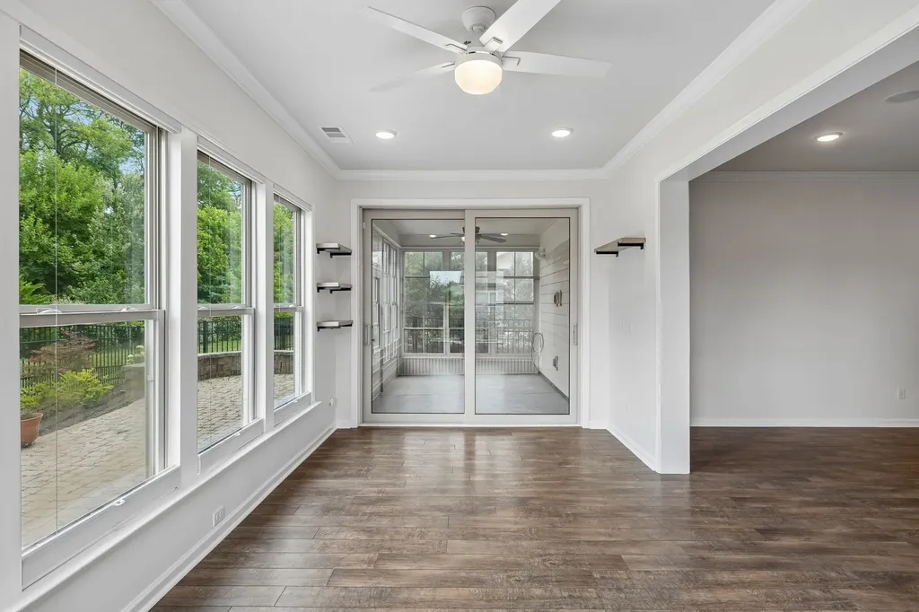 1018 Coffee Ridge Spring Hill TN 37174