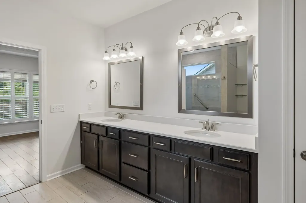 1018 Coffee Ridge Spring Hill TN 37174