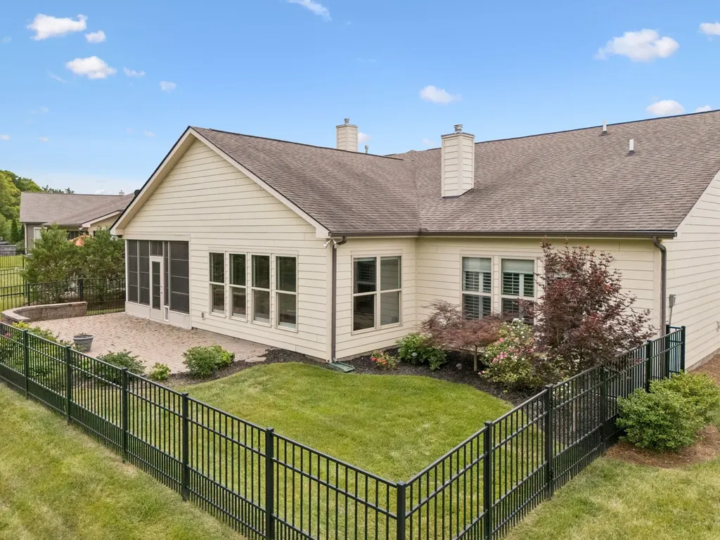1018 Coffee Ridge Spring Hill TN 37174