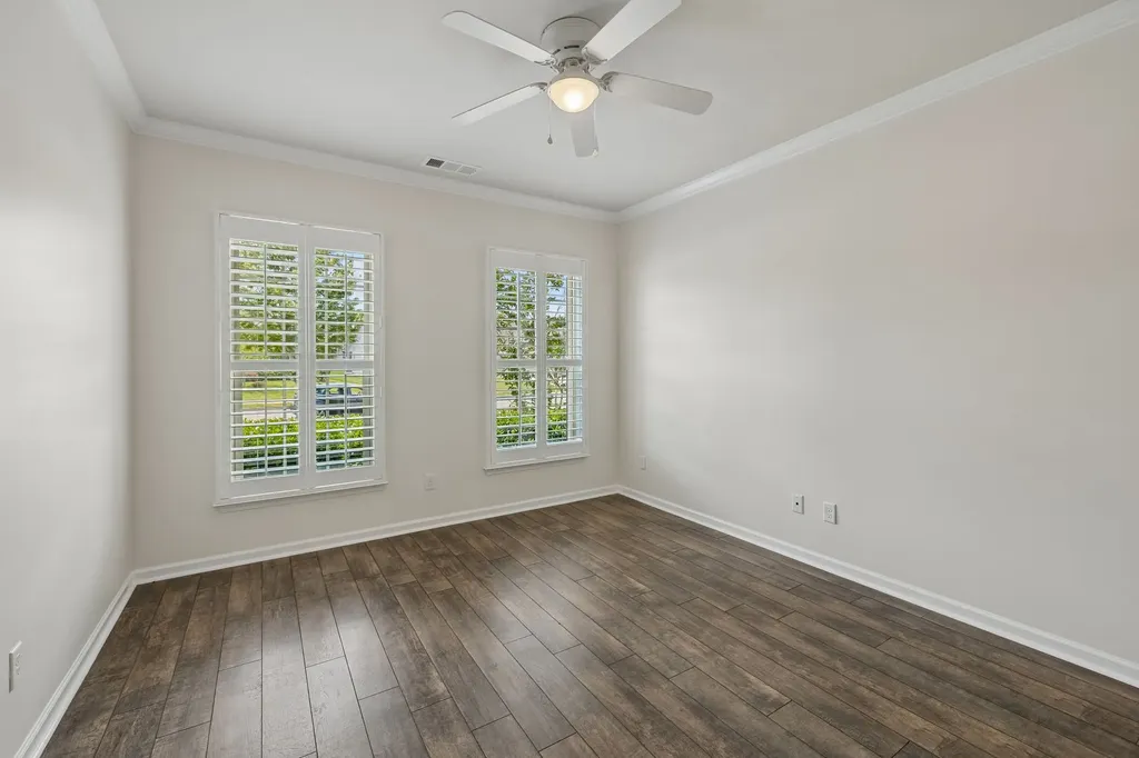 1018 Coffee Ridge Spring Hill TN 37174