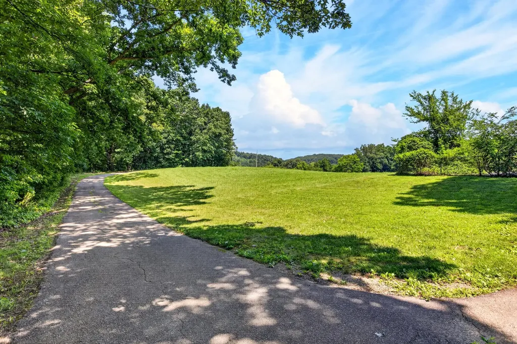 5053 Blue Springs Road Cleveland TN 37311
