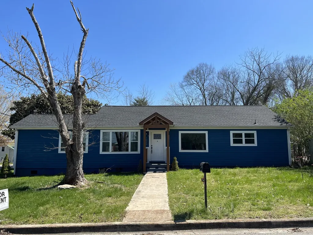 1024 Fleming Street Columbia TN 38401