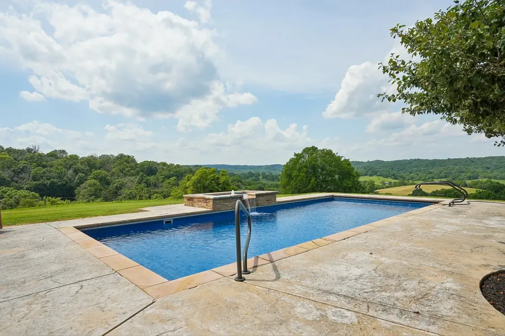 658 Hickory Ridge Road Gallatin TN 37066