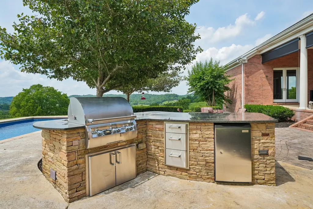 658 Hickory Ridge Road Gallatin TN 37066