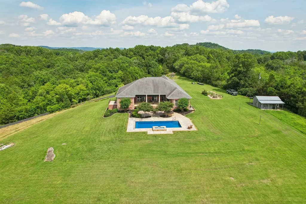 658 Hickory Ridge Road Gallatin TN 37066