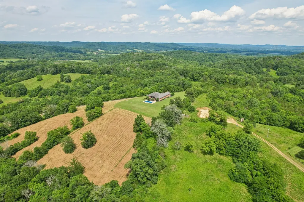 658 Hickory Ridge Road Gallatin TN 37066