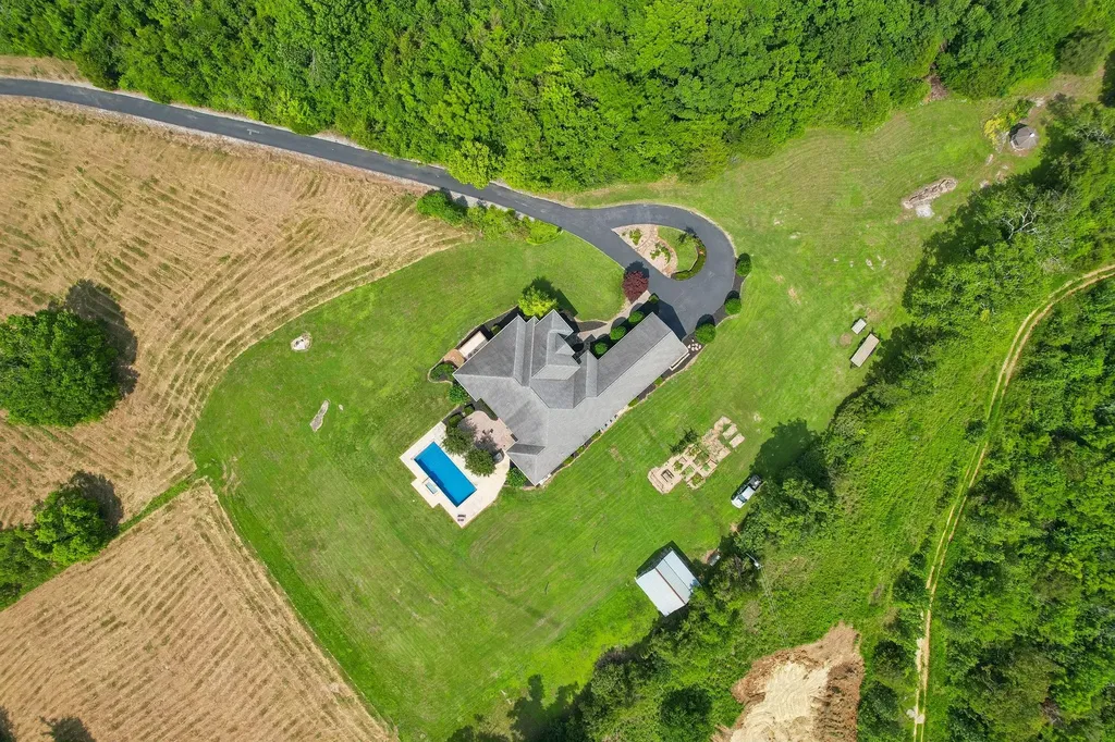 658 Hickory Ridge Road Gallatin TN 37066