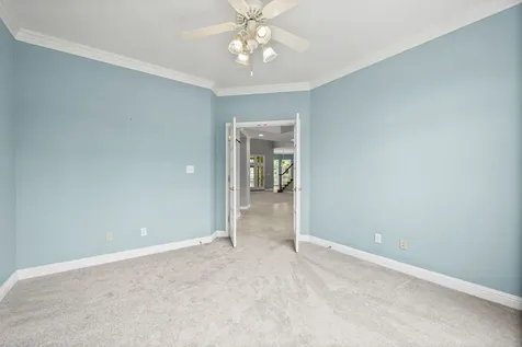 817 Salisbury Way Clarksville TN 37043