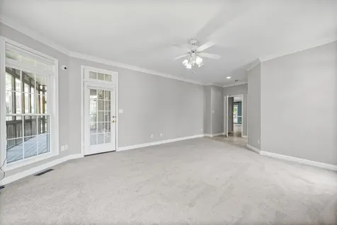 817 Salisbury Way Clarksville TN 37043