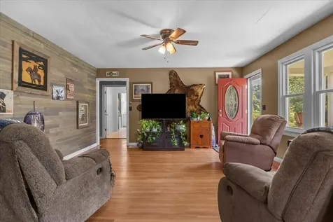 2035 Skyview Drive Centerville TN 37033