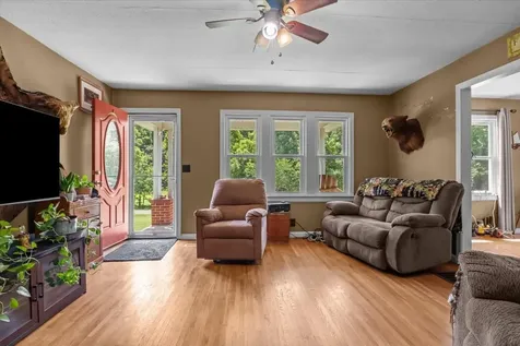 2035 Skyview Drive Centerville TN 37033