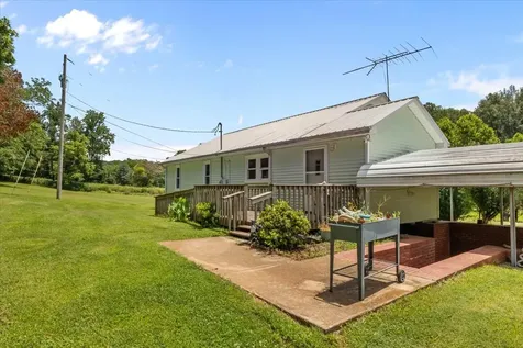 2035 Skyview Drive Centerville TN 37033