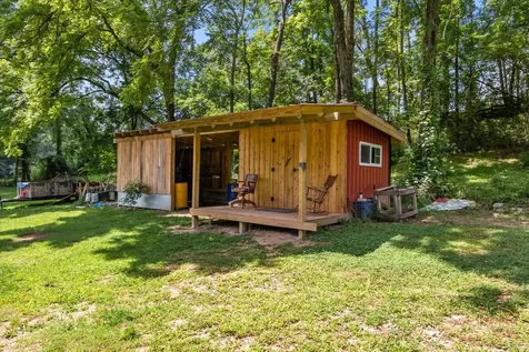 2035 Skyview Drive Centerville TN 37033