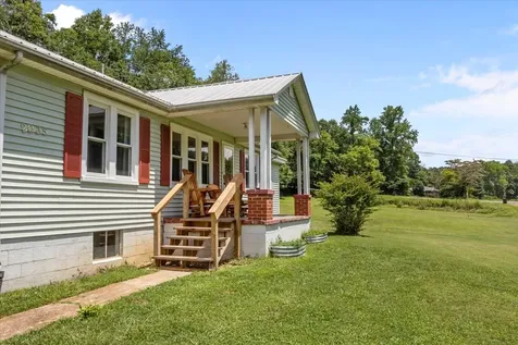 2035 Skyview Drive Centerville TN 37033