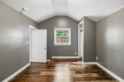 1011 Matthews Avenue Nashville TN 37216