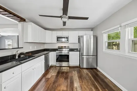 1011 Matthews Avenue Nashville TN 37216